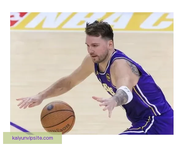 雷迪克赞东契奇本月表现现象级 自谦不配与禅师莱利等名帅比肩