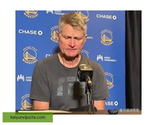 库里赞文班天然天赋与独特比赛态度极具感染力